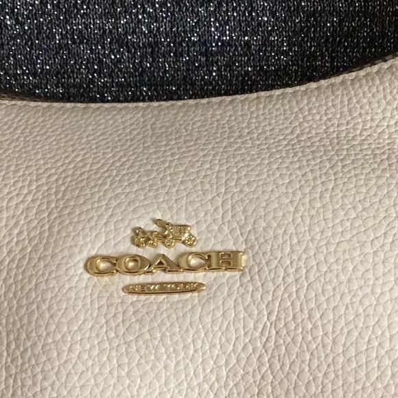 Beige Coach Bag Leather SOLD - Picture 2 of 13